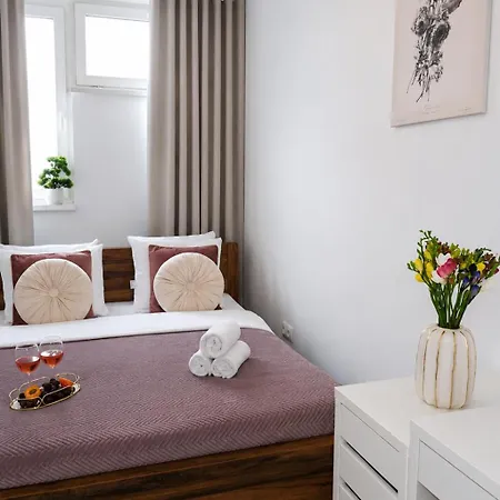 公寓 Lumina I 2-room Near The Metro I Center I 15th Floor
