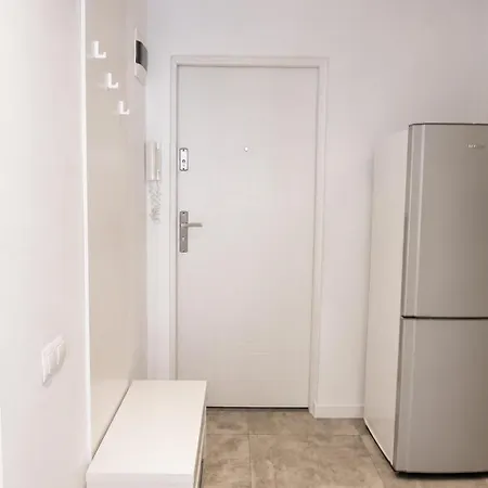 公寓 Lumina I 2-room Near The Metro I Center I 15th Floor 华沙